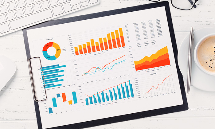 Webサイトからチラシ、ポスターなどのトータルデザイン